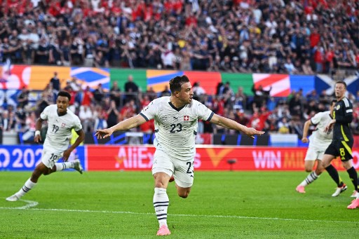 Shaqiri pensiun dari timnas dengan status pencetak gol terbanyak peringkat keempat untuk Swiss dengan koleksi 32 gol. Ia hanya kalah dari Alexander Frei dengan 42 gol, serta Kubilay Turkyilmaz dan Max Abegglen yang masing-masing mengoleksi 34 gol.
